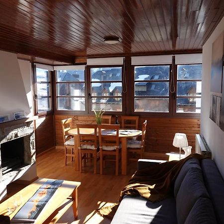 Stone Garaje Cubierto Y Trastero Pirineos360 Lägenhet Formigal Exteriör bild